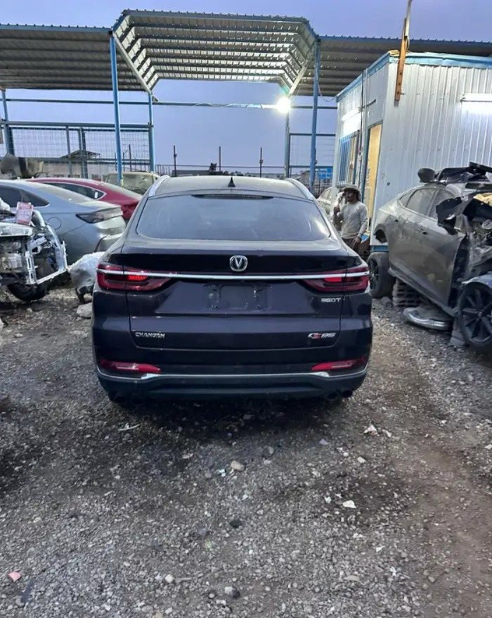 شانجان CS85 2021 تشليح — صورة 4