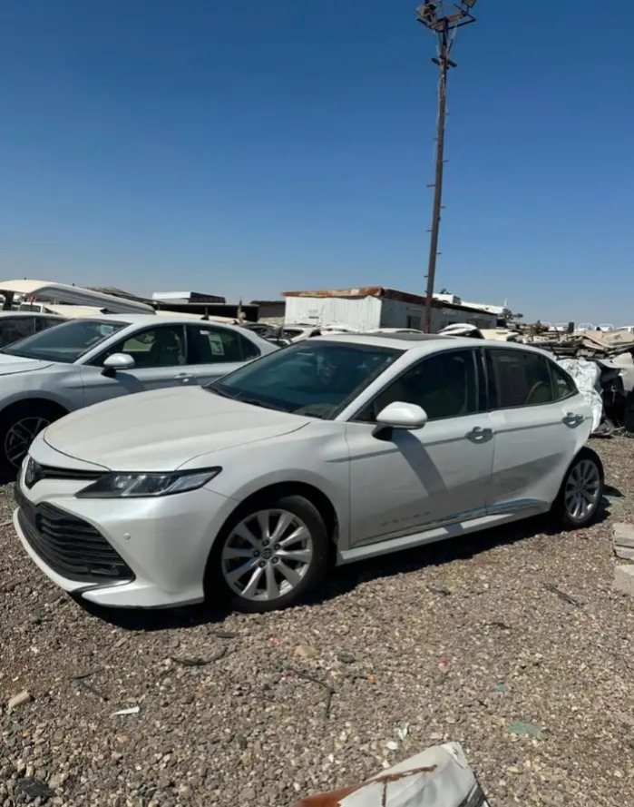 تشليح كامري GLE تويوتا 2022 — صورة 2
