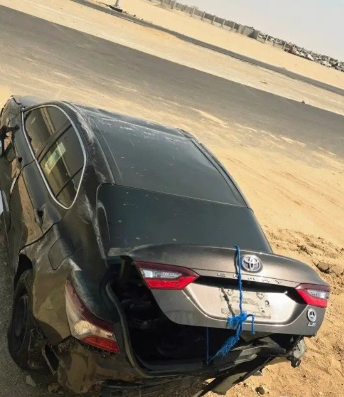 تشليح LE 2023 قطع غيار أصلية مستعملة تويوتا