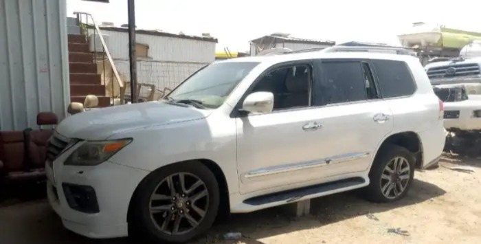 تشليح لكزس LX570 2013 — صورة 2